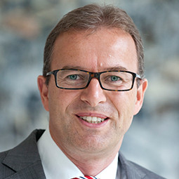 Dr. Peter Sentker