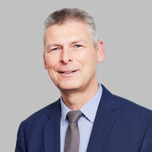 Dr. Thomas Becker