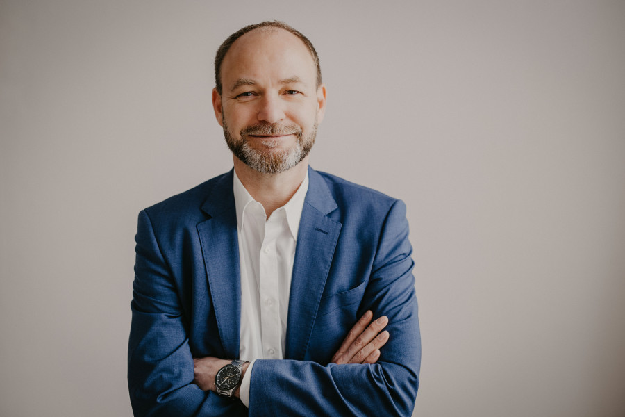 Dr. Martin Pache